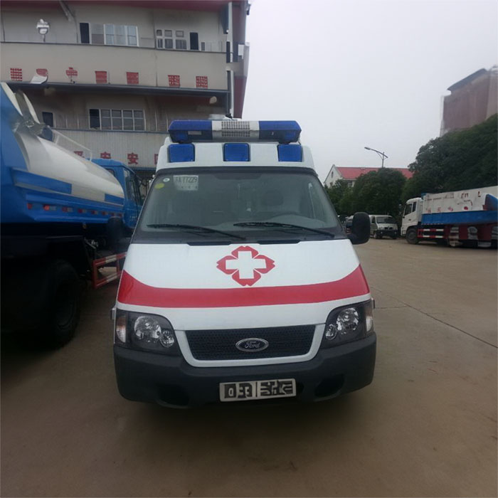 贵阳出租私人救护车联系电话