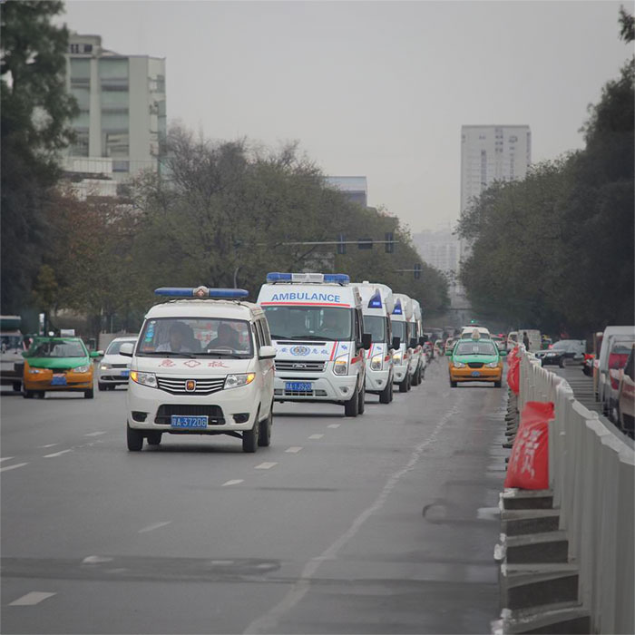 贵阳租赁私人救护车电话号码