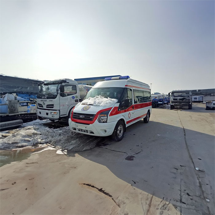 贵阳租赁急救车电话