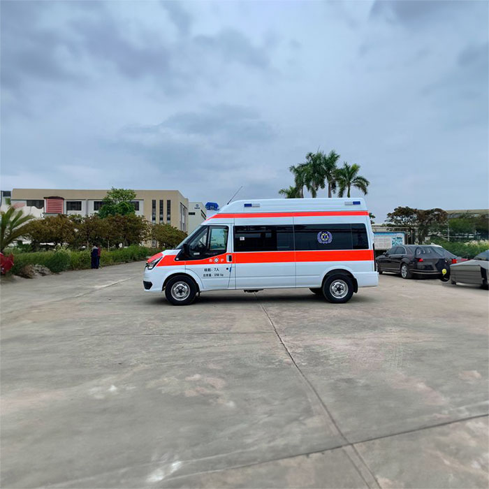 贵阳出租私人救护车