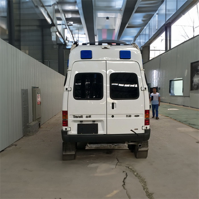 贵阳租赁私人救护车电话