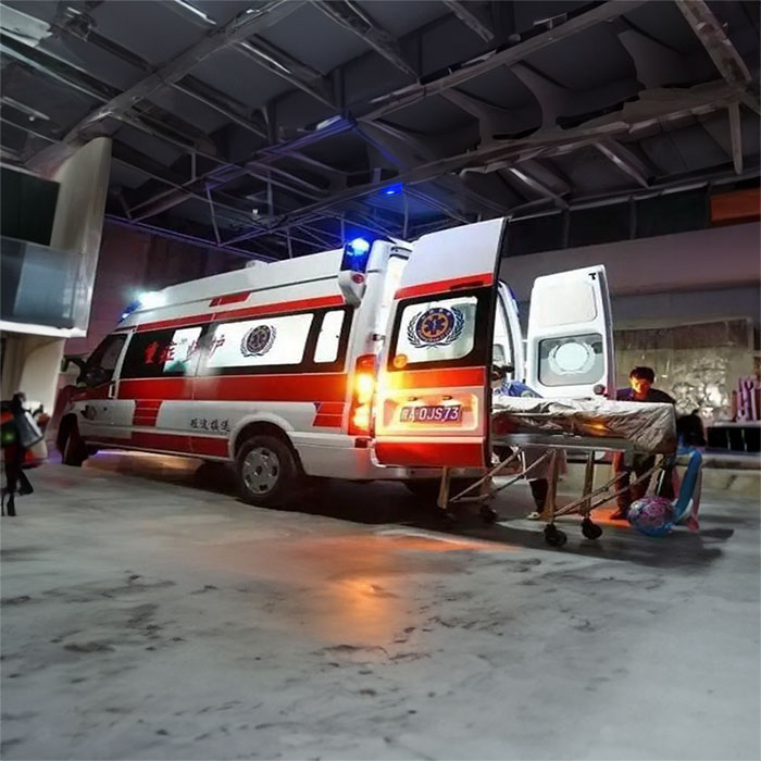贵阳出租私人救护车电话