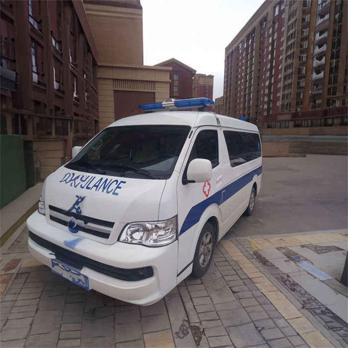 贵阳出租私人救护车电话