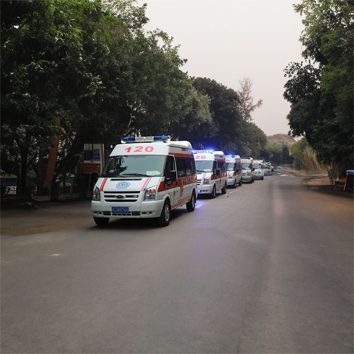 贵阳租赁救护车联系电话