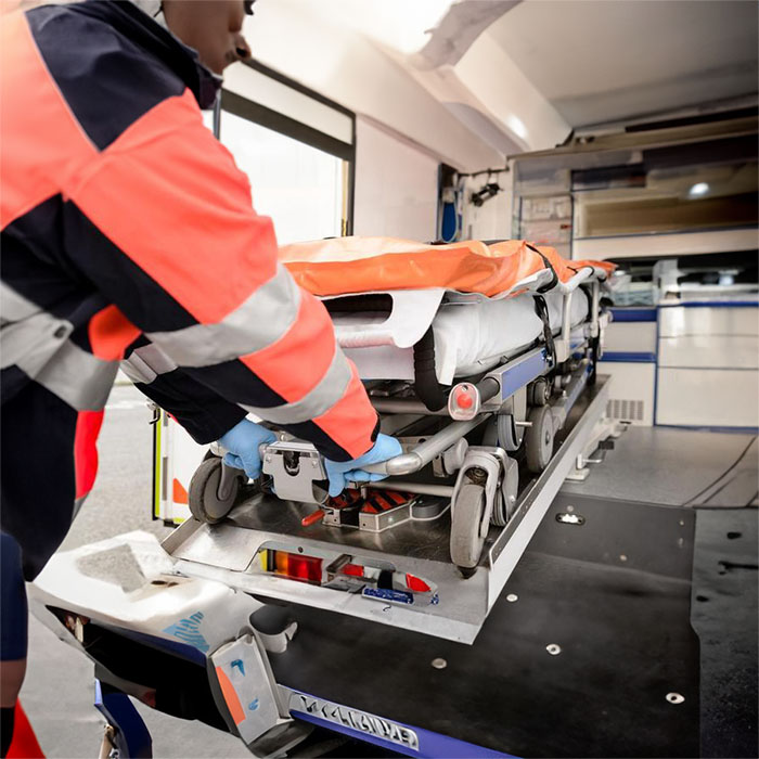 贵阳租赁急救车电话