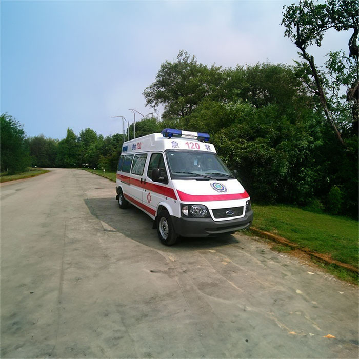 贵阳出租私人救护车联系电话