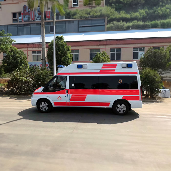 贵阳出租私人救护车联系电话