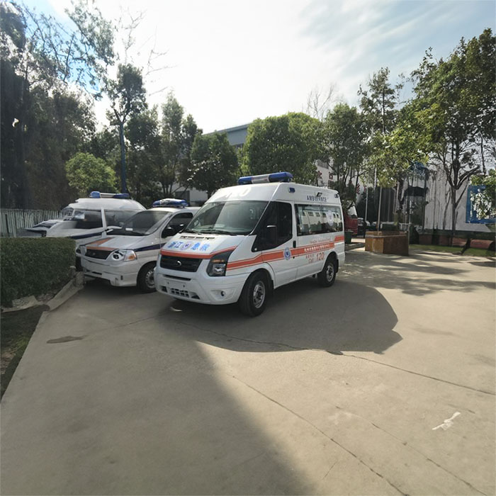 贵阳租赁私人救护车电话号码