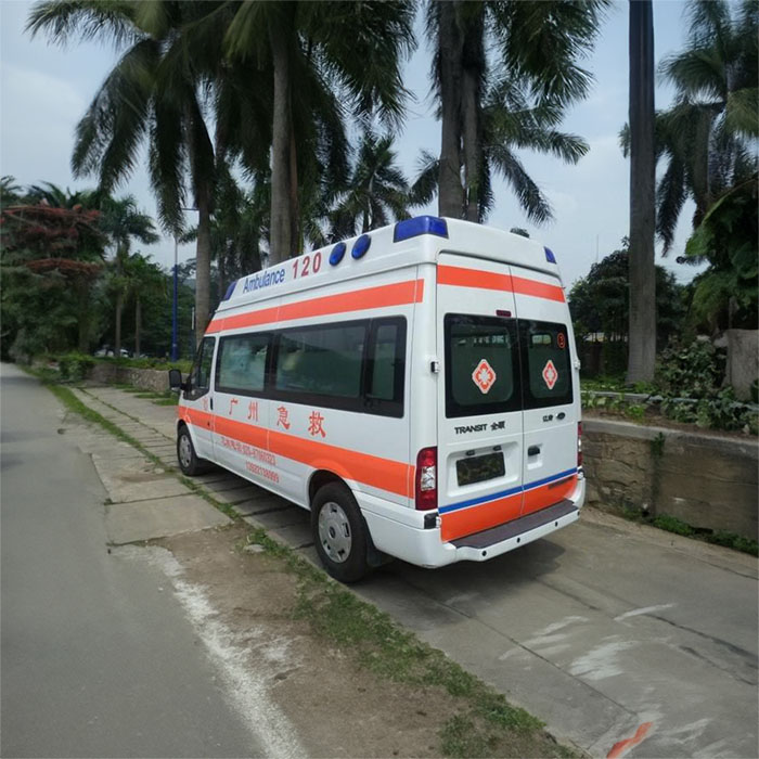 贵阳出租私人救护车联系电话