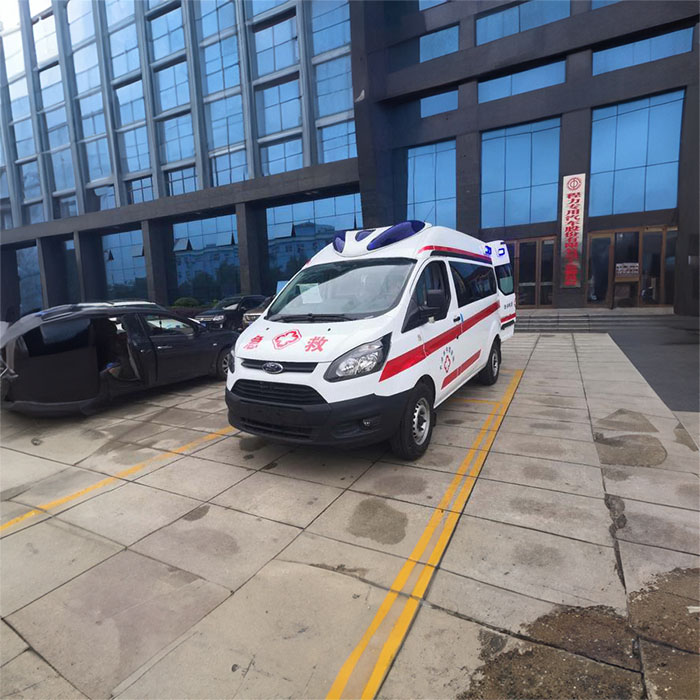 贵阳租赁私人救护车