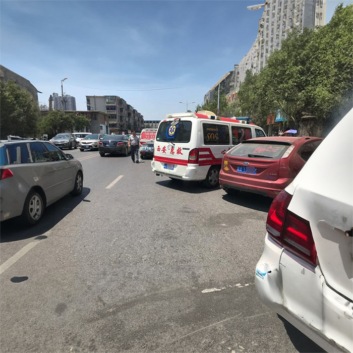 贵阳出租私人救护车电话号码