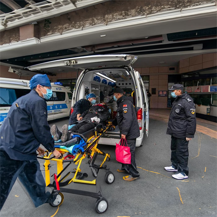 贵阳出租救护车